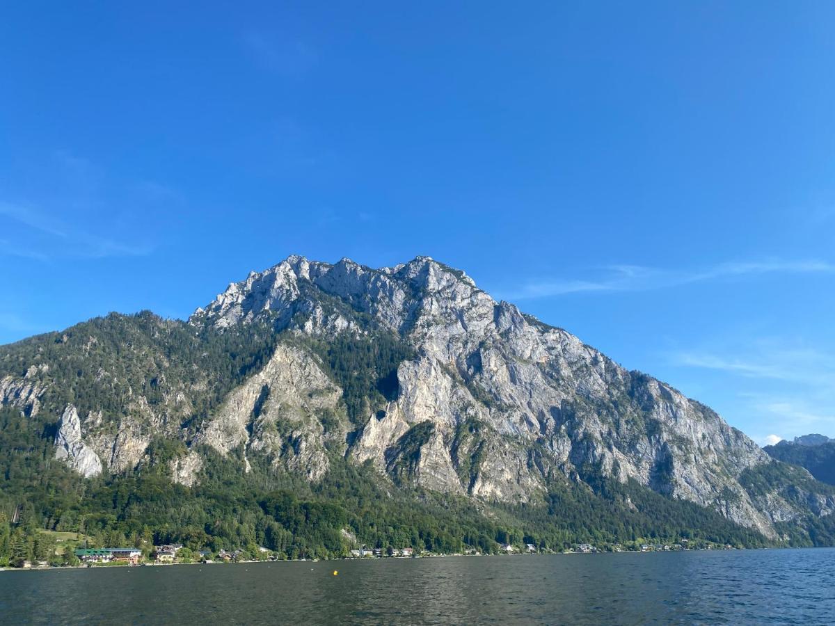 Ferienhaeuschen Am Traunsee Mit Tretboot Zur Freien Nutzung Am Badeplatz Altmünster Exteriér fotografie